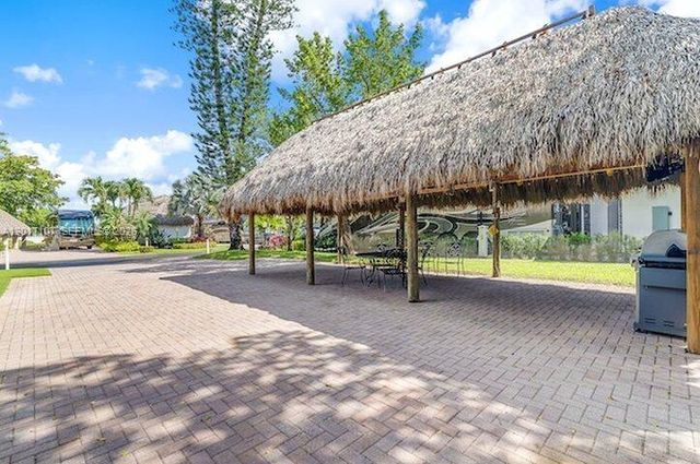 22 S Cortez Drive, Margate, FL 33068
