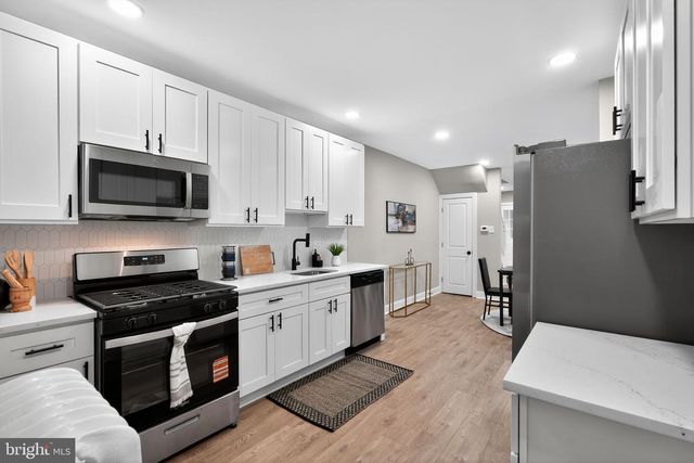 4987 N 2ND ST, Philadelphia, PA 19120