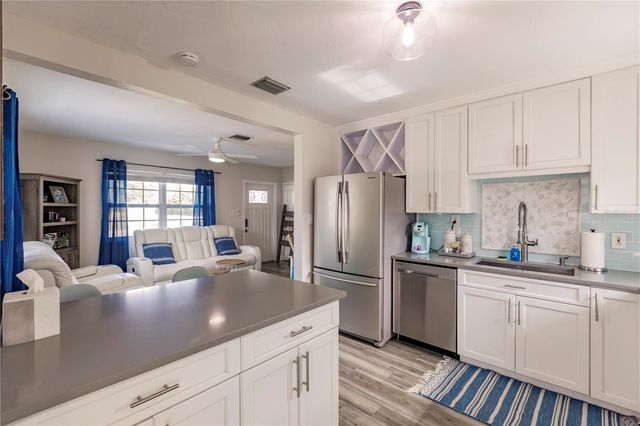 688 CONSTANCE ROAD, Venice, FL 34293