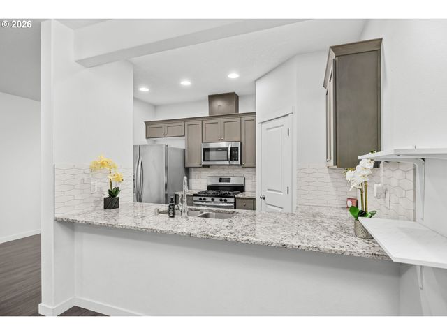 11627 Ne 111TH Cir, Vancouver, WA 98662