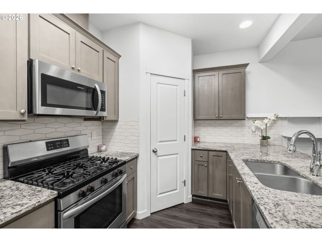 11627 Ne 111TH Cir, Vancouver, WA 98662