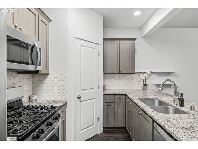 11627 Ne 111TH Cir, Vancouver, WA 98662