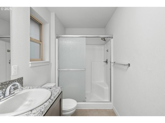 11627 Ne 111TH Cir, Vancouver, WA 98662