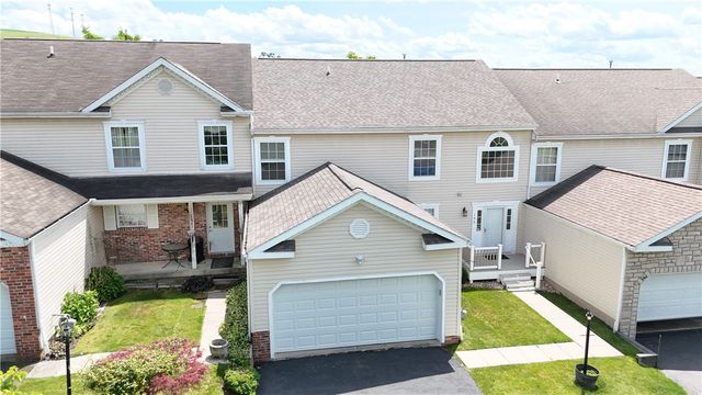 106 Sandy Brae, North Strabane, PA 15317