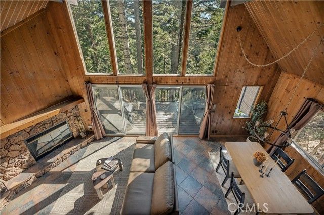 279 Old Toll, Lake Arrowhead, CA 92317