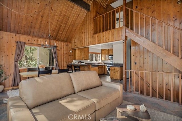 279 Old Toll, Lake Arrowhead, CA 92317