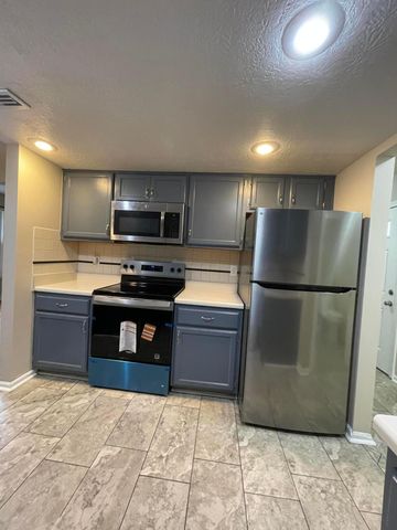 2688 Woodland Trail Drive, 9, Columbus, OH 43231