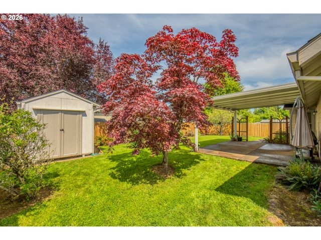 15085 SPYGLASS Ln, Oregon City, OR 97045