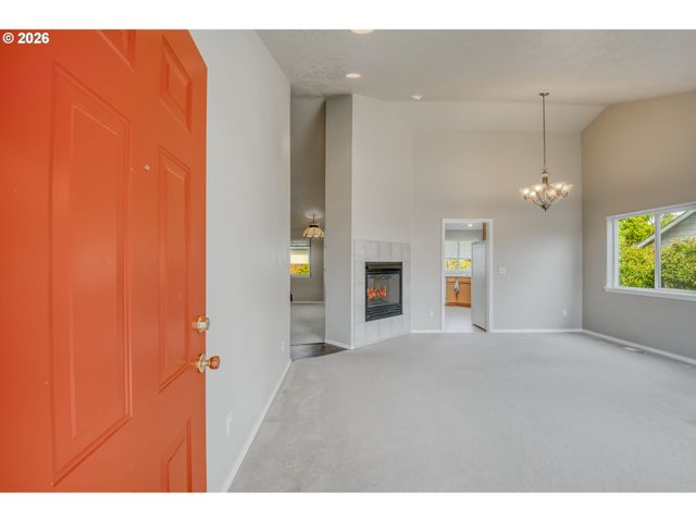 15085 SPYGLASS Ln, Oregon City, OR 97045