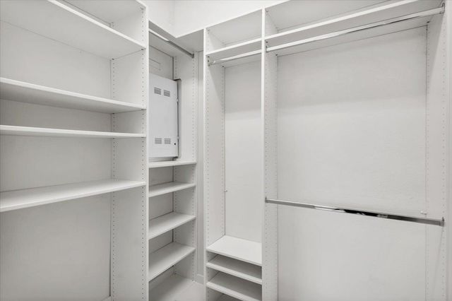 8212 Gilwice LN, Austin, TX 78744