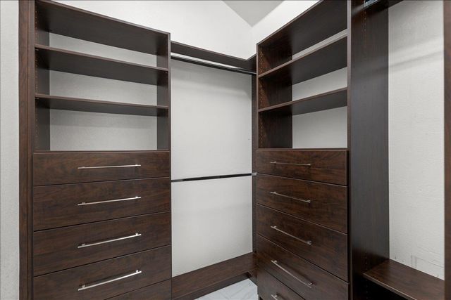 8212 Gilwice LN, Austin, TX 78744