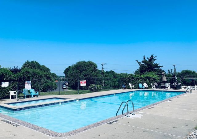 30 Highland Terrace APT 3007, White Horse Beach, MA 02360