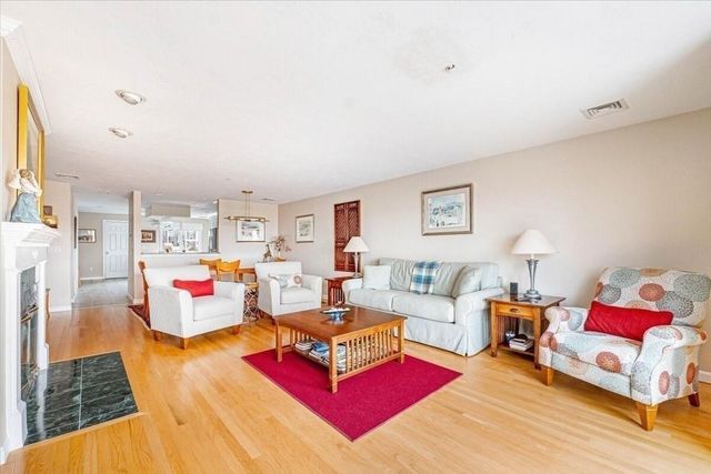 30 Highland Terrace APT 3007, White Horse Beach, MA 02360