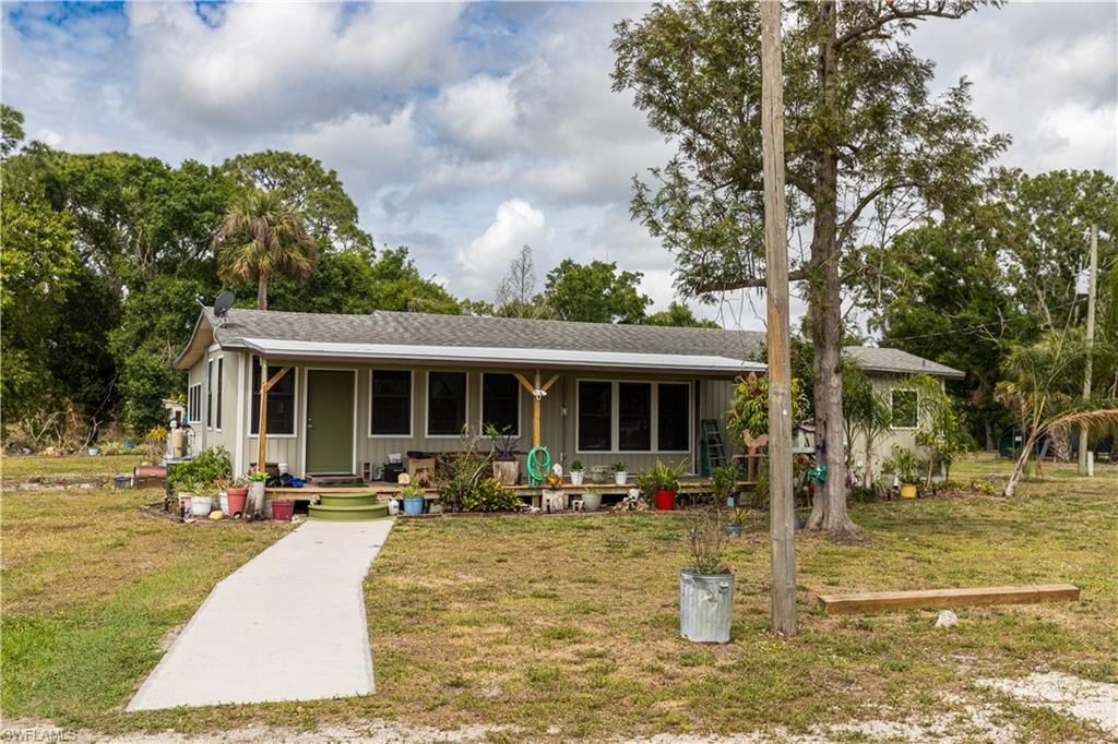 17841 Palm Creek DR, North Fort Myers, FL 33917