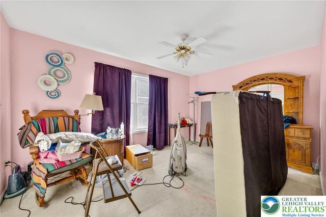 2354 Market, South Whitehall Twp, PA 18104