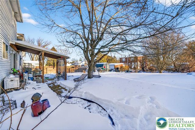 2354 Market, South Whitehall Twp, PA 18104