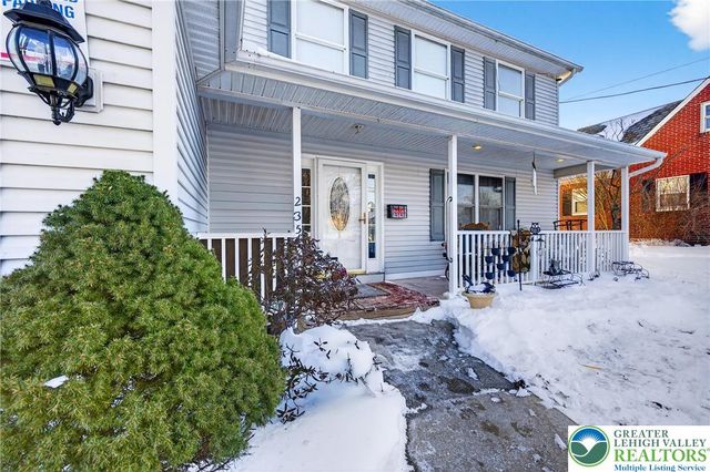 2354 Market, South Whitehall Twp, PA 18104