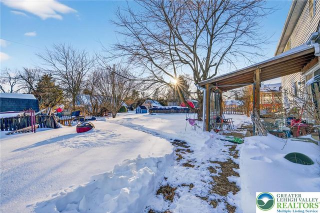 2354 Market, South Whitehall Twp, PA 18104