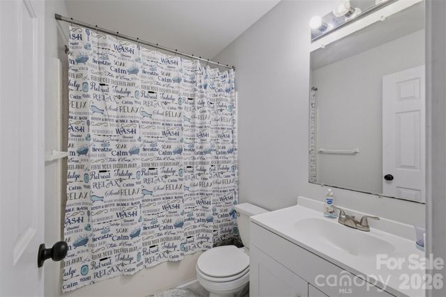 2965 Lawrence Drive, Claremont, NC 28610