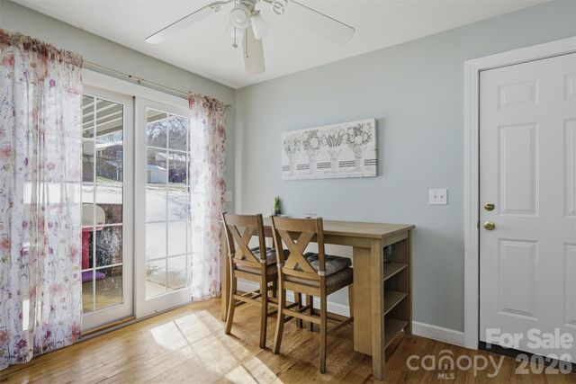 2965 Lawrence Drive, Claremont, NC 28610