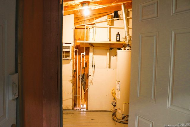 718 POINSETTIA, San Antonio, TX 78202