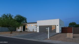 14025 N 11th Place, Phoenix, AZ 85022