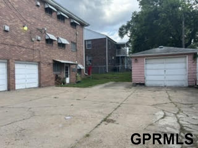 1010 N 40th Street, Omaha, NE 68131