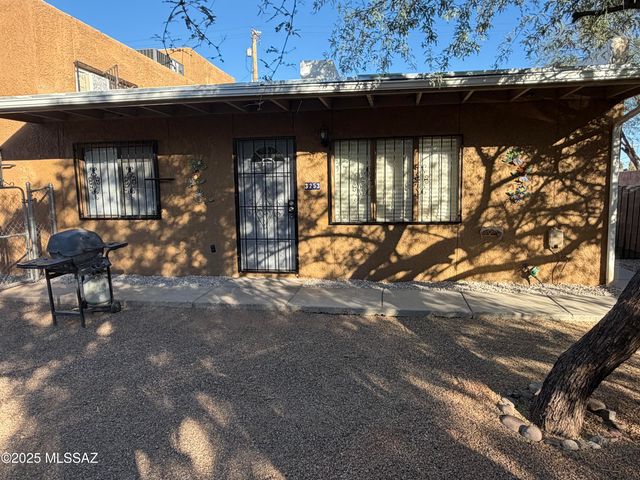 3251 N Stone Avenue, Tucson, AZ 85705