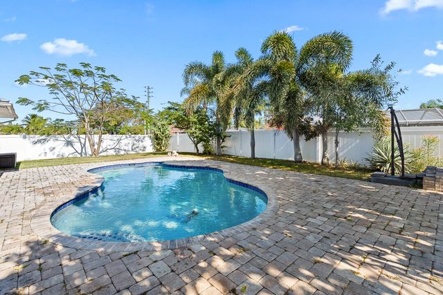 397 NE Jonquil Street, Port St. Lucie, Port St Lucie, FL 34983