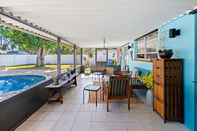 397 NE Jonquil Street, Port St. Lucie, Port St Lucie, FL 34983