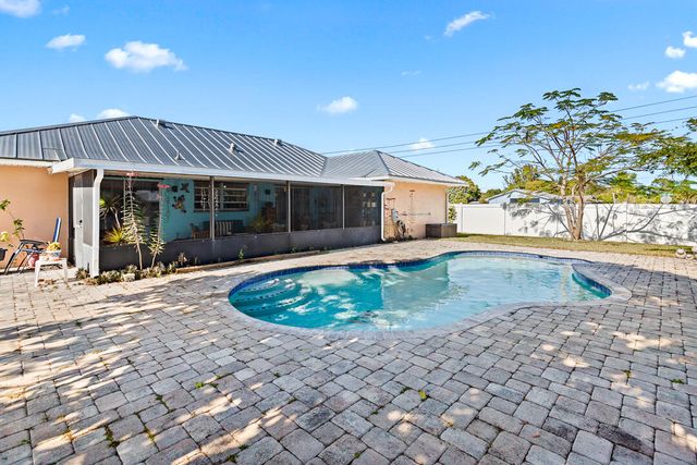 397 NE Jonquil Street, Port St. Lucie, Port St Lucie, FL 34983