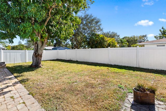 397 NE Jonquil Street, Port St. Lucie, Port St Lucie, FL 34983