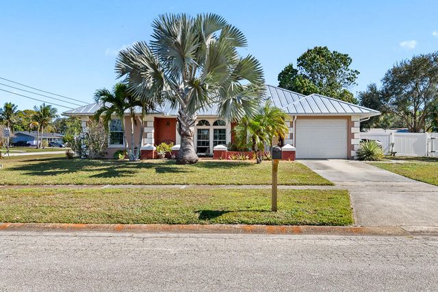 397 NE Jonquil Street, Port St. Lucie, Port St Lucie, FL 34983