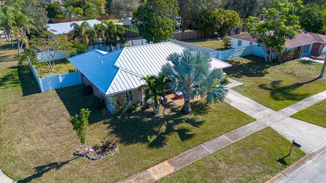 397 NE Jonquil Street, Port St. Lucie, Port St Lucie, FL 34983