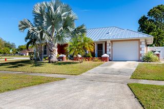 397 NE Jonquil Street, Port St. Lucie, Port St Lucie, FL 34983