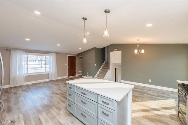 25077 Doe Drive, North Olmsted, OH 44070