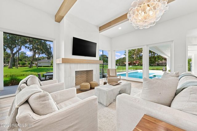 109 CARRIAGE Court, Ponte Vedra Beach, FL 32082