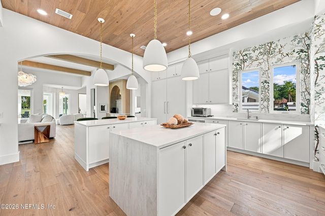 109 CARRIAGE Court, Ponte Vedra Beach, FL 32082