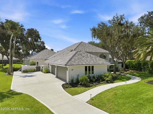 109 CARRIAGE Court, Ponte Vedra Beach, FL 32082