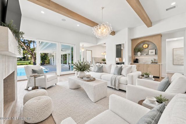 109 CARRIAGE Court, Ponte Vedra Beach, FL 32082