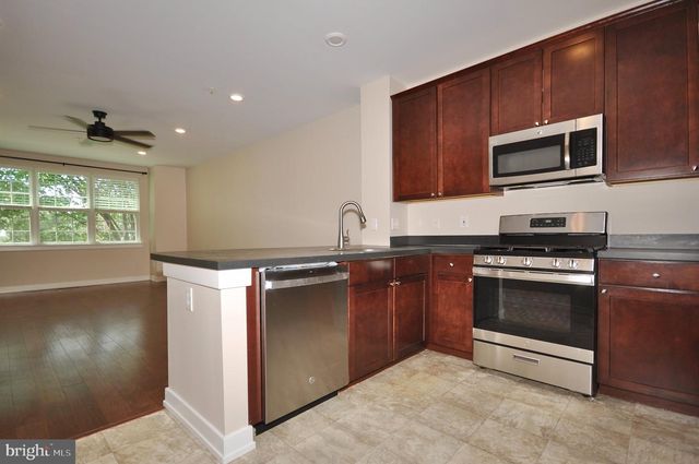 137 EQUESTRIAN ROW, Bensalem, PA 19020