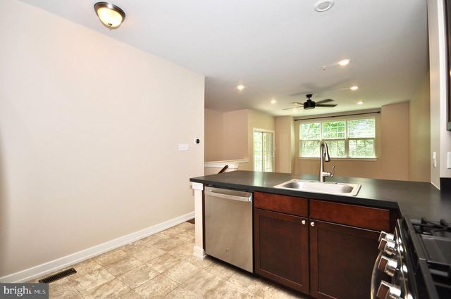 137 EQUESTRIAN ROW, Bensalem, PA 19020