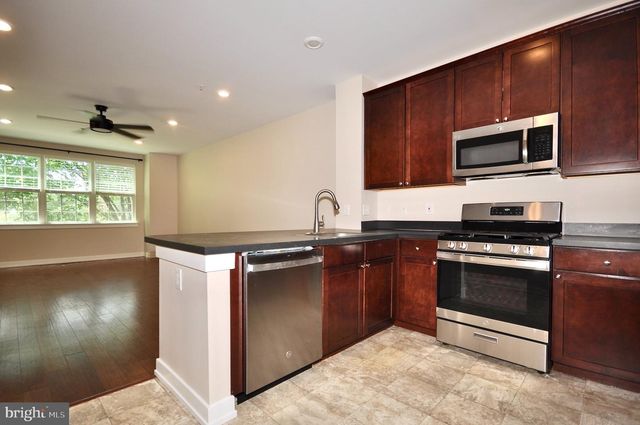 137 EQUESTRIAN ROW, Bensalem, PA 19020
