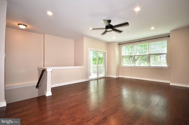 137 EQUESTRIAN ROW, Bensalem, PA 19020