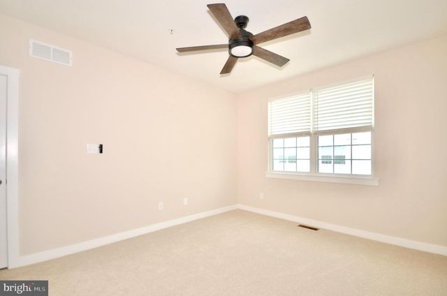 137 EQUESTRIAN ROW, Bensalem, PA 19020