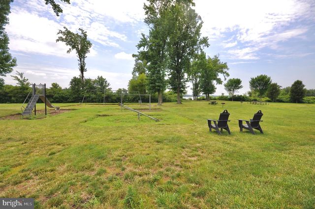 137 EQUESTRIAN ROW, Bensalem, PA 19020