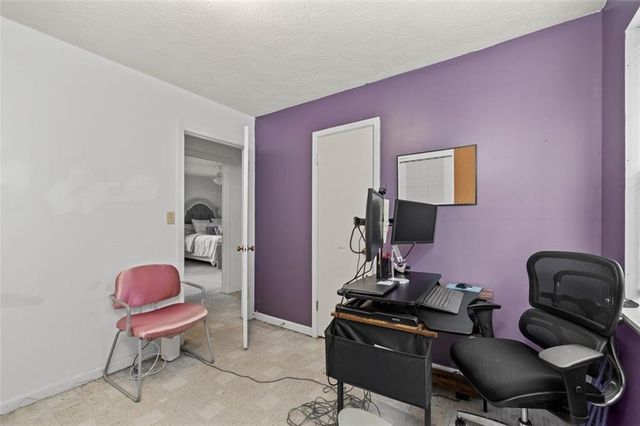 3964 FERNCLIFF Road, Snellville, GA 30039