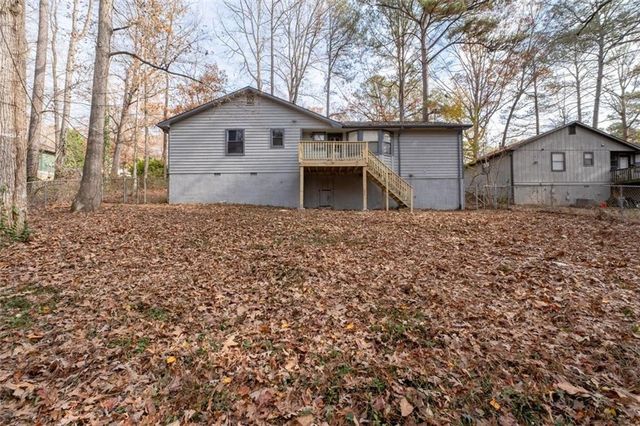 3964 FERNCLIFF Road, Snellville, GA 30039