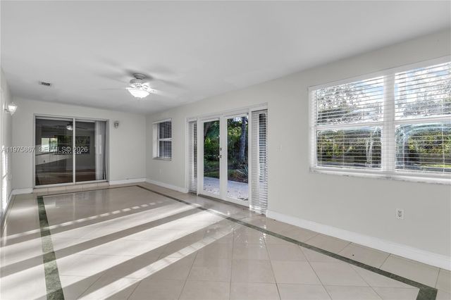8700 SW 64th Ave, Pinecrest, FL 33156