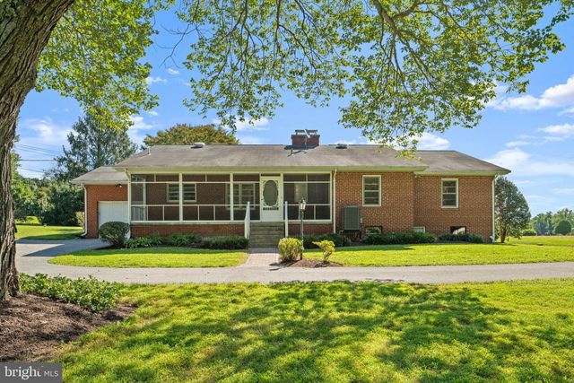11401 CROOM RD, Upper Marlboro, MD 20772